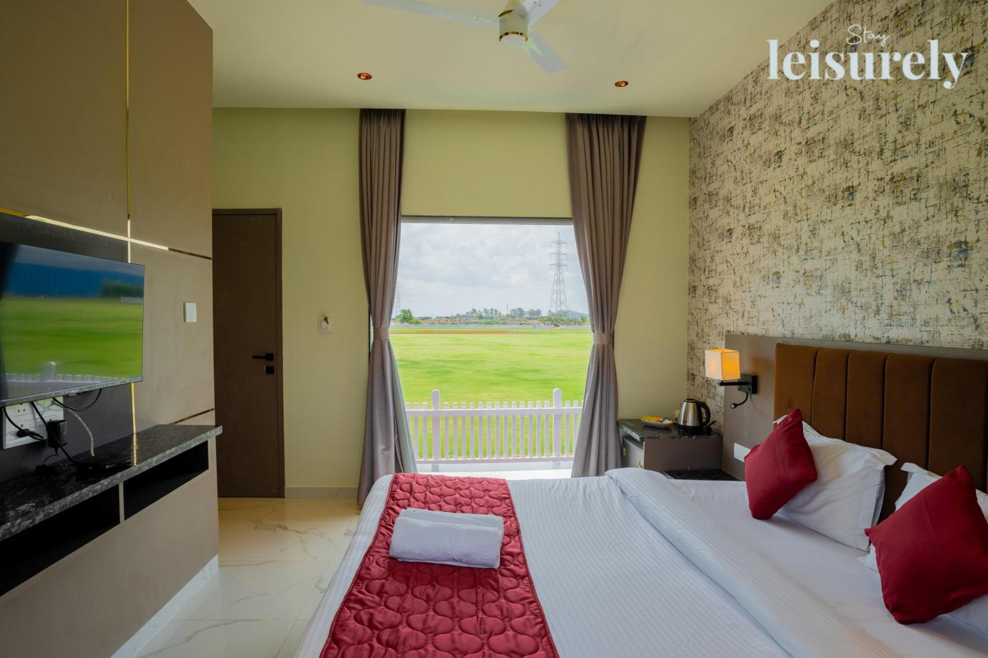 Stay Leisurely - Pavilion By The Hills, Lonavala - Stadium View Rooms Dış mekan fotoğraf